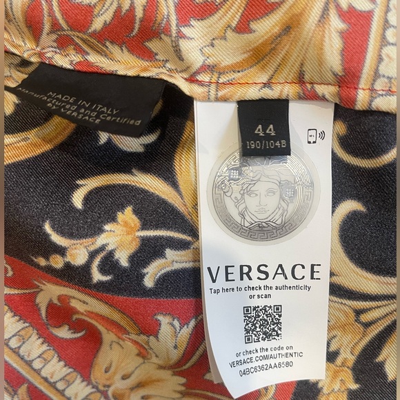Versace Heritage Fit Baroque Print Shirt - Size 44 - Authentic Luxury - Picture 2 of 5